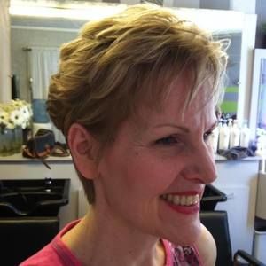 Meet your Posher, Juliet